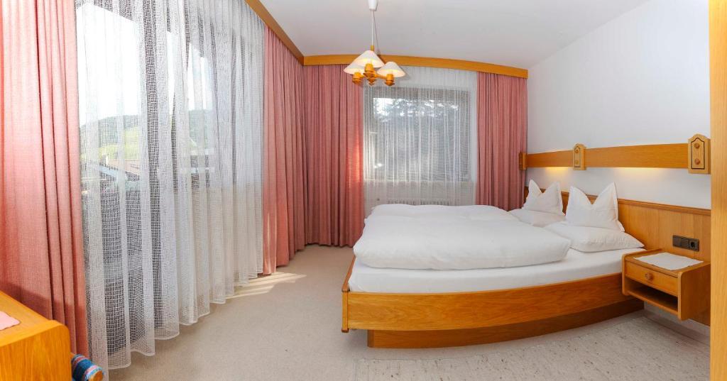 Landhaus Haid Seefeld in Tirol Szoba fotó